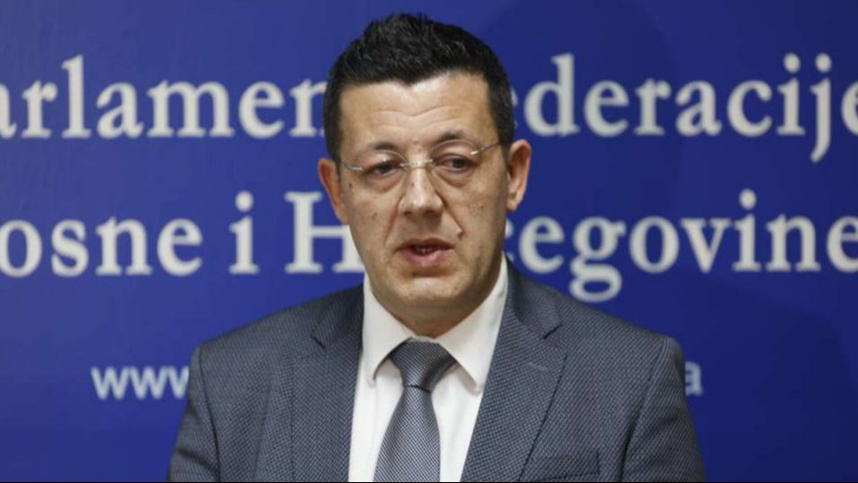 Aljoša Čampara iz političke fotelje upravljao policijom i diktirao sadržaj dokumenata