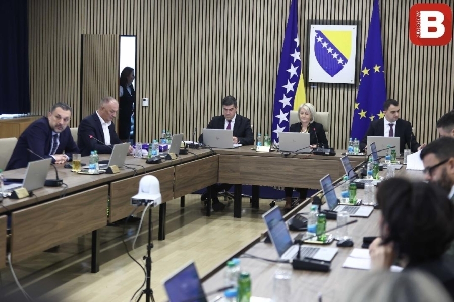 NEVIĐENA BLAMAŽA VLASTI BiH: Hvale se što su posljednji u regionu