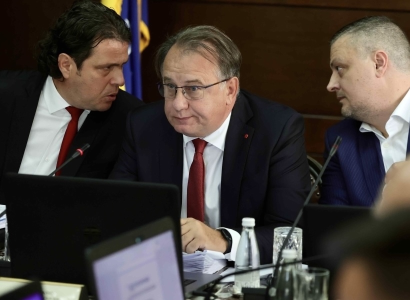 PUT U DUŽNIČKO ROPSTVO: Federacija BiH ide u zaduženje od ogromnih …