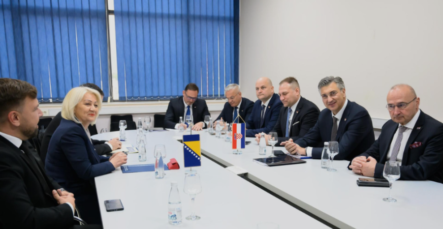 HLADAN TUŠ ZA PLENKOVIĆA: Pet hrvatskih stranaka u BiH reklo mu ‘NE’