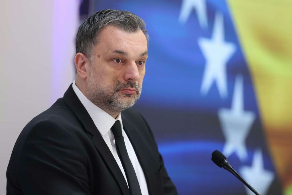 Konaković najavio krivičnu prijavu protiv Tegeltije i Bošnjaka: Počinili su krivično djelo i izašli iz okvira ovlaštenja…