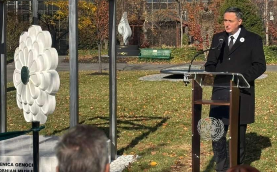 ‘CVIJET SREBRENICE PRED OČIMA CIJELOG SVIJETA’: Bećirović se oglasio snažnom porukom