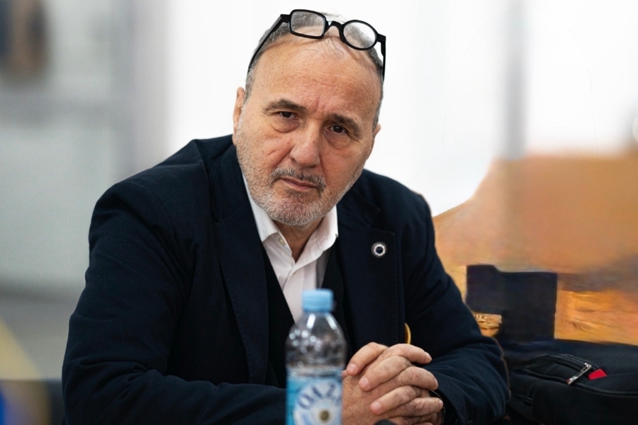 KONAČNO NEŠTO KORISNO IZ FEDERALNOG PARLAMENTA: Amir Ibrović, zastupnik DF-a podnio amandmane na Prijedlog Zakona – Roditelji će moći odrediti staratelja djece za slučaj smrti
