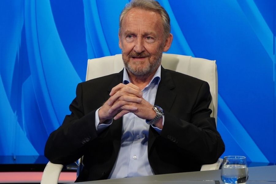 IZETBEGOVIĆ POSLAO JASNU PORUKU: ‘Bit će vrlo teško, ali ko će drugi? SDA se vraća’ (VIDEO)
