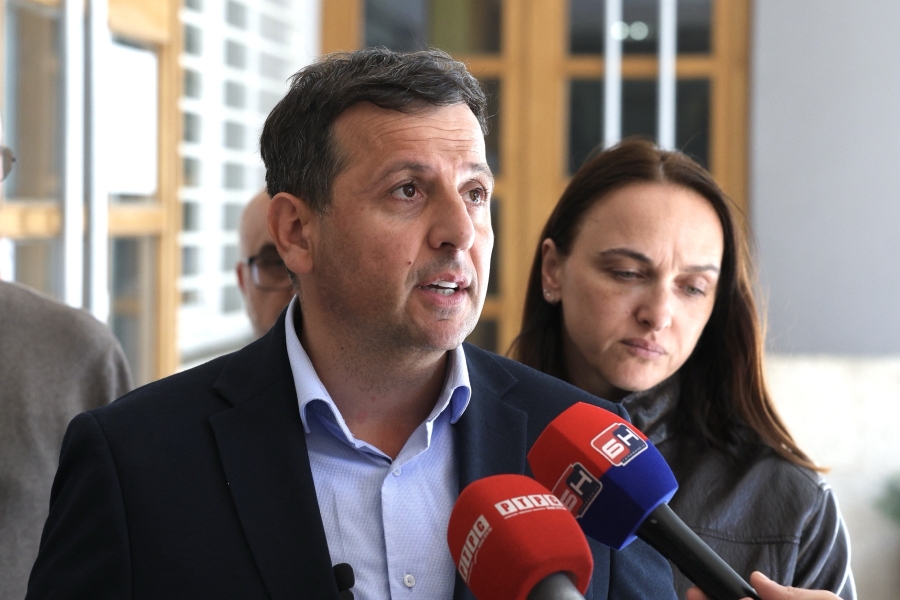 VUKANOVIĆ U TRCI ZA PREDSJEDNIŠTVO BiH: ‘Ključno je da se obračunamo s dva opasna tumora, sa SNSD-om i HDZ-om’