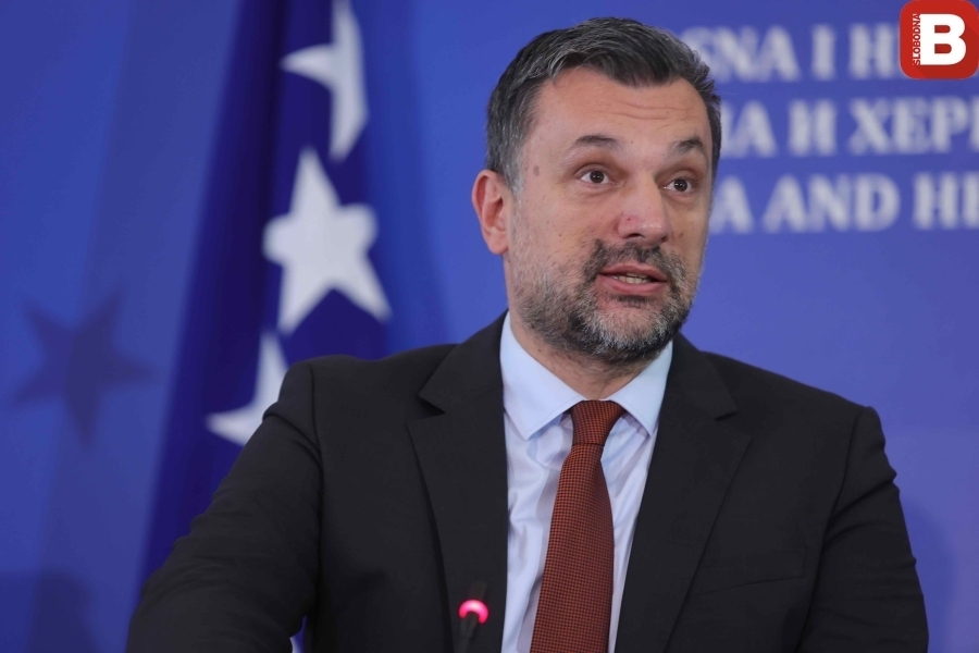 KONAKOVIĆ OTKRIO IMENA: Zbog ‘političkih ucjena’ NiP iz stranke isključio 4 vijećnika