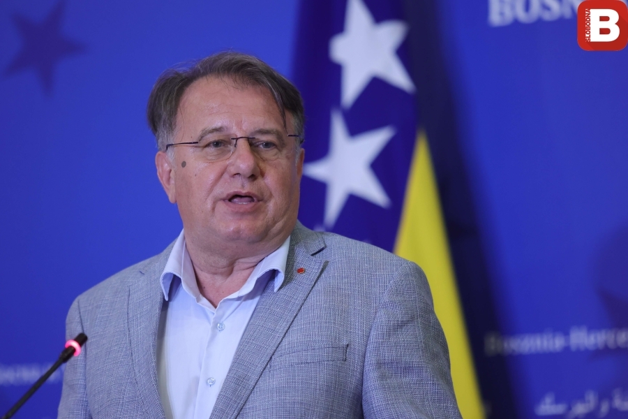 NIKŠIĆ PRED OPĆE IZBORE PORUČIO: ‘Godinama su nam glasove krali oni koji ih broje, uvođenje novih tehnologija mora zaustaviti izborne manipulacije’