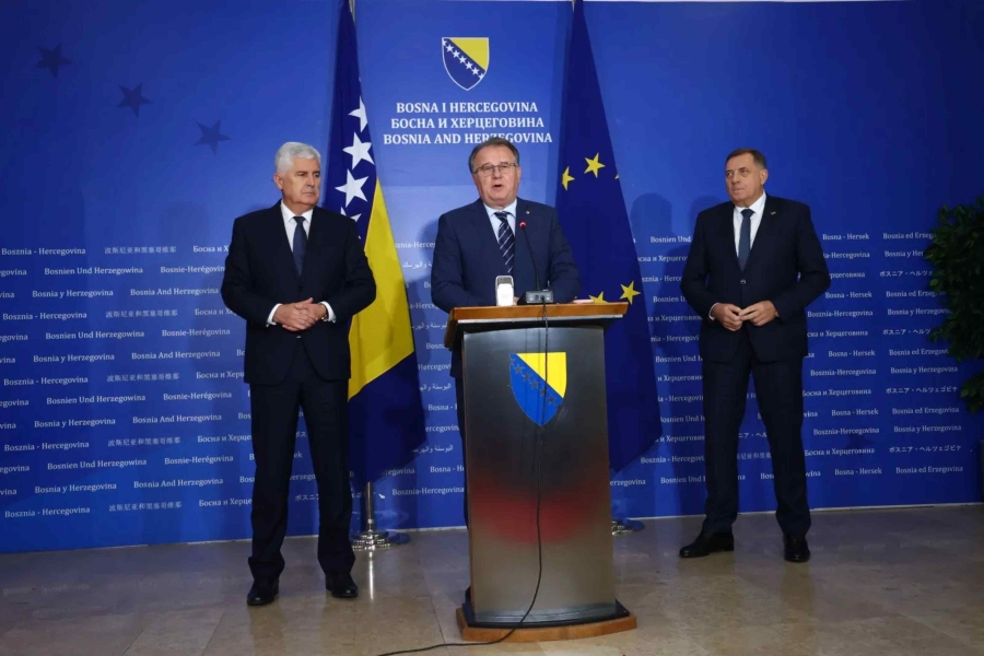 POLITIČKI PORAZ PRVE VRSTE: Evo kako je Trojka prepustila sigurnosni sektor HDZ-u i SNSD-u!
