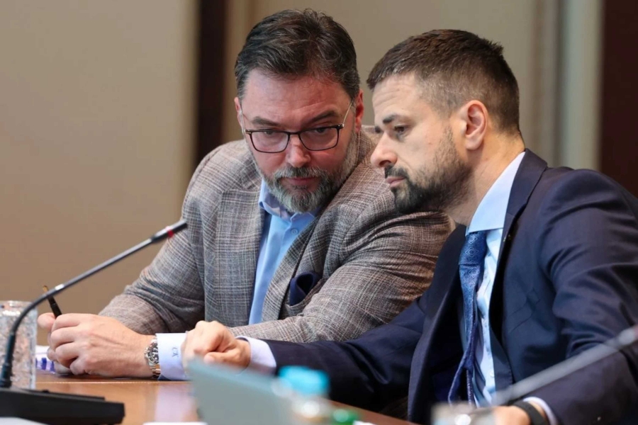 ŠOKANTNO! KOŠARAC I AMIDŽIĆ BLOKIRALI ODLUKU: Vijeće ministara BiH ni ove godine nije proglasilo 11. juli danom žalosti!