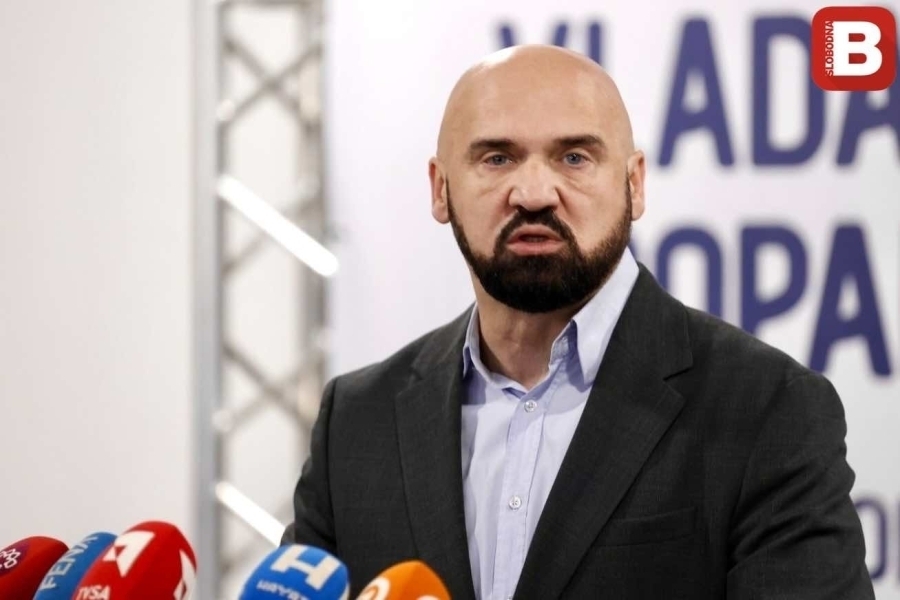 RAMO ISAK NAKON INCIDENTA U BUGOJNU: ‘Čestitam specijalcima SBK na profesionalno urađenom poslu, uradili su sve u skladu sa zakonom’