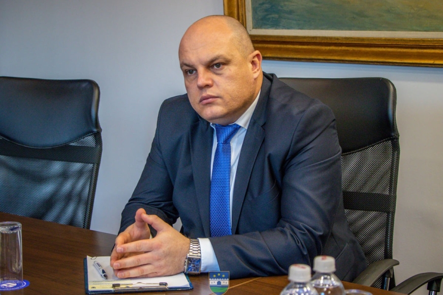 BIVŠI PREMIJER USK UZVRATIO NOVOJ VLASTI: ‘Uživajte ovih 50 dana, mi ćemo se vratiti’