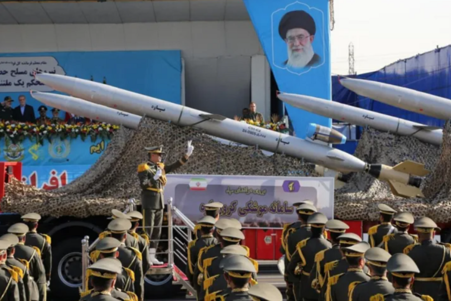 ‘GLEDAJTE U NEBO I SVJEDOČITE VLASTITOM PONIŽENJU’: Iran najavio brutalnu osvetu za američke napade